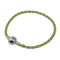 Brazalete trenzado en color verde