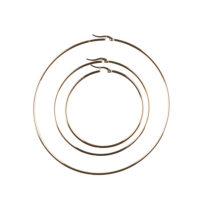 Aretes Candonga con forma tubular en dorado